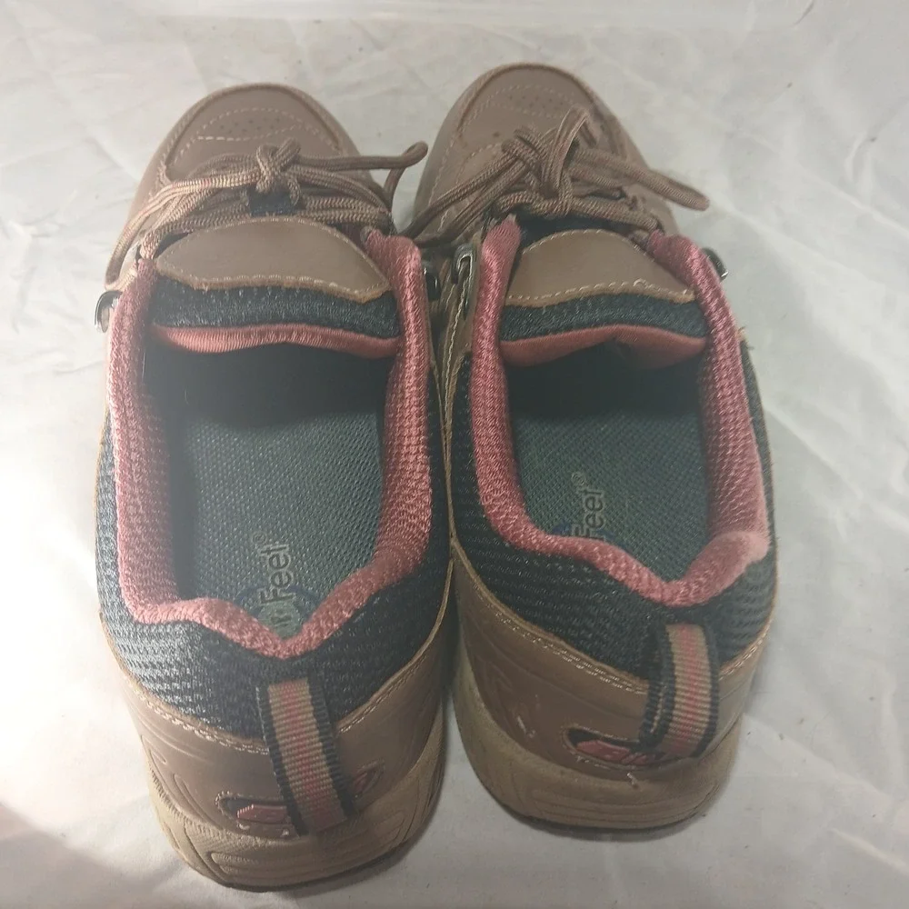 Bio Fit Women's Size 8‎ 2E X-Wide Brown Leather Comfort Walking Shoes